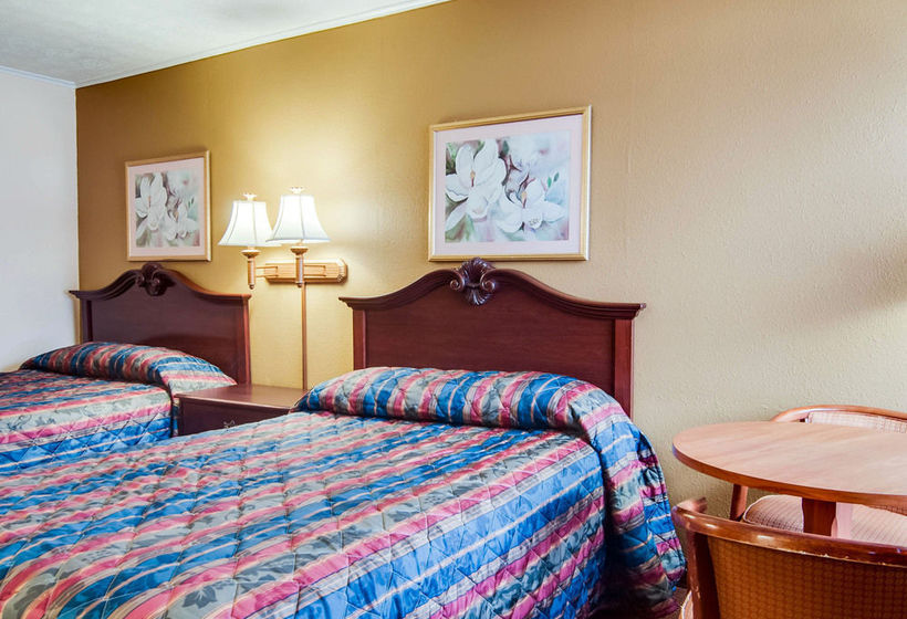 فندق Rodeway Inn Civic Center