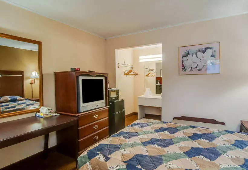 호텔 Rodeway Inn Civic Center