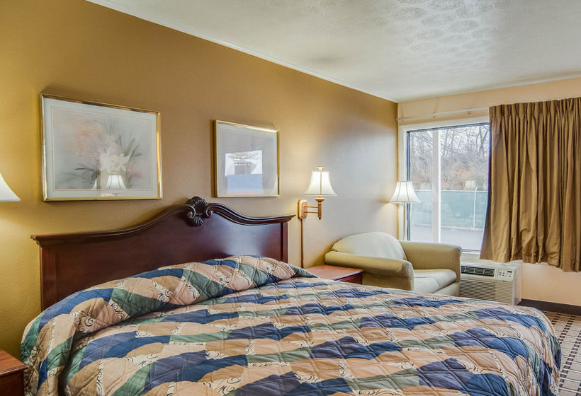 فندق Rodeway Inn Civic Center