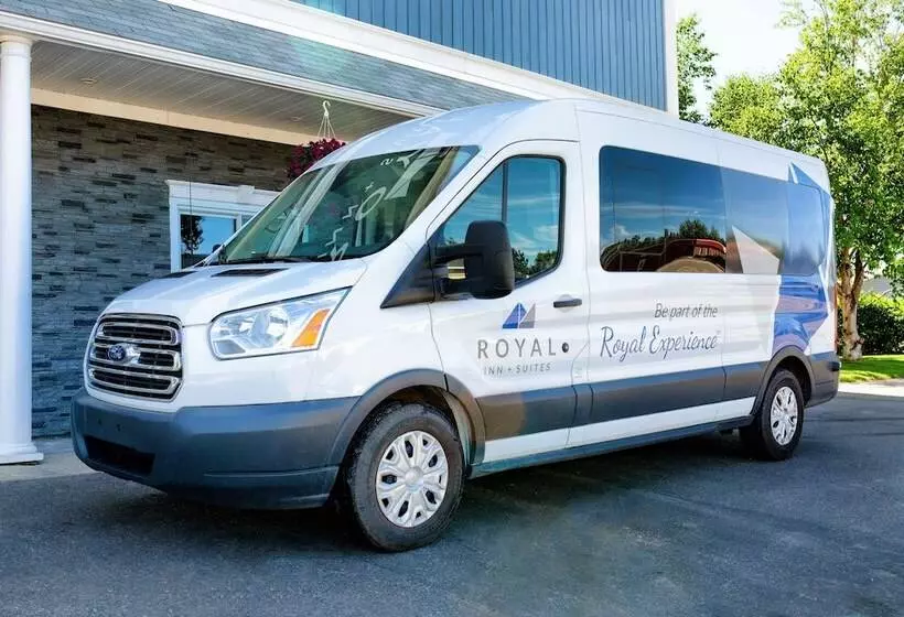 Отель Royal Inn & Suites