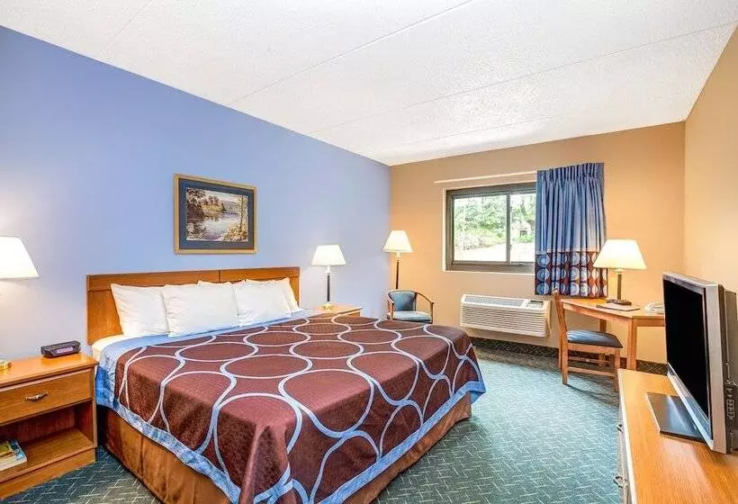 Hotel Super 8 By Wyndham Mahwah