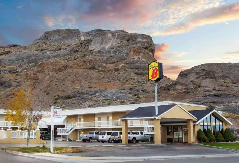 酒店 Super 8 By Wyndham Wendover