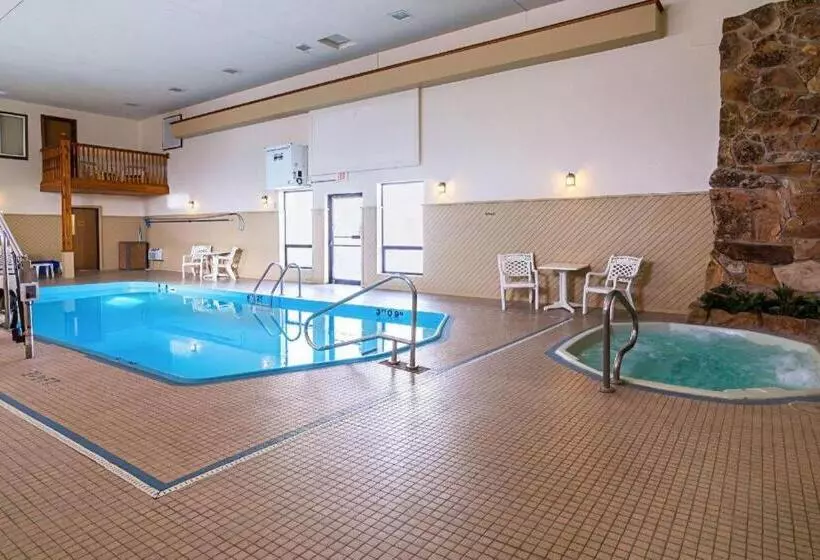 Отель Travelodge By Wyndham Rapid City/black Hills