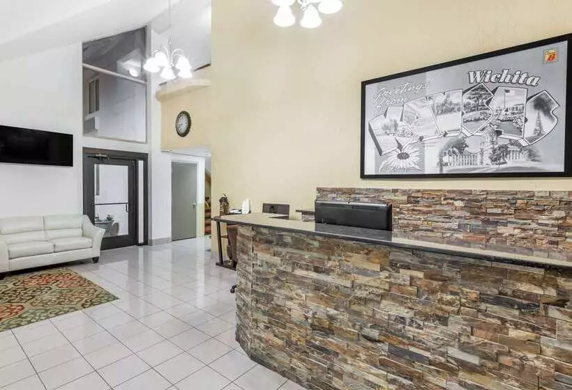 מוטל Super 8 By Wyndham Wichita Airport West Kellogg