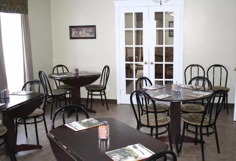 The Country Inn Motel