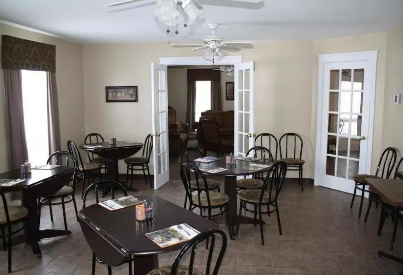 The Country Inn Motel