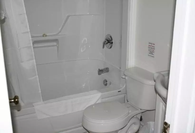 The Country Inn Motel