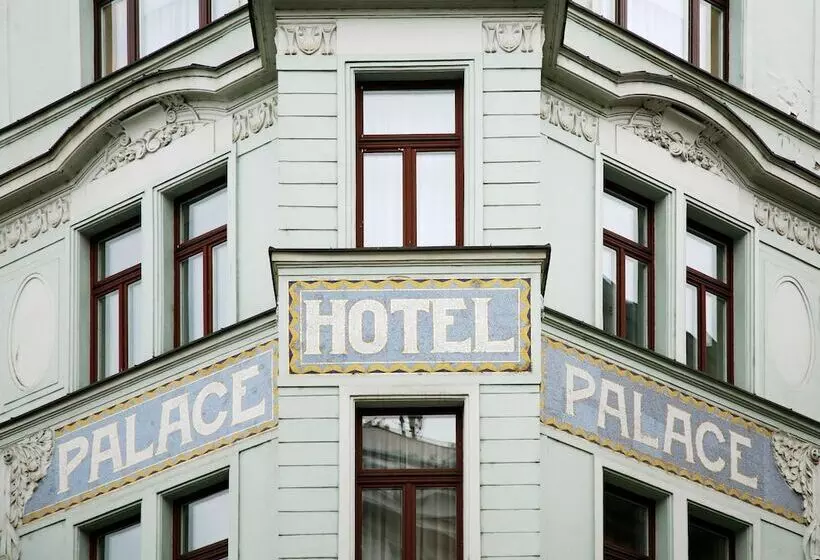 هتل Art Nouveau Palace