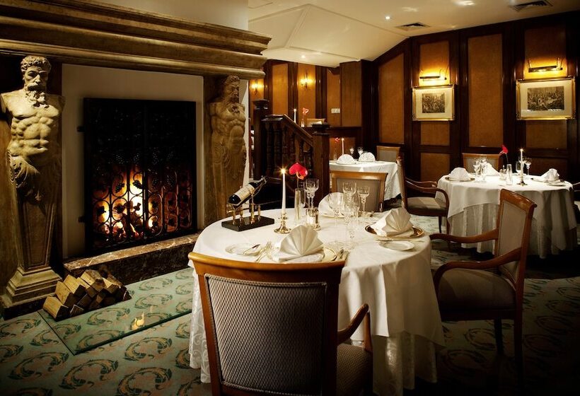 هتل Art Nouveau Palace