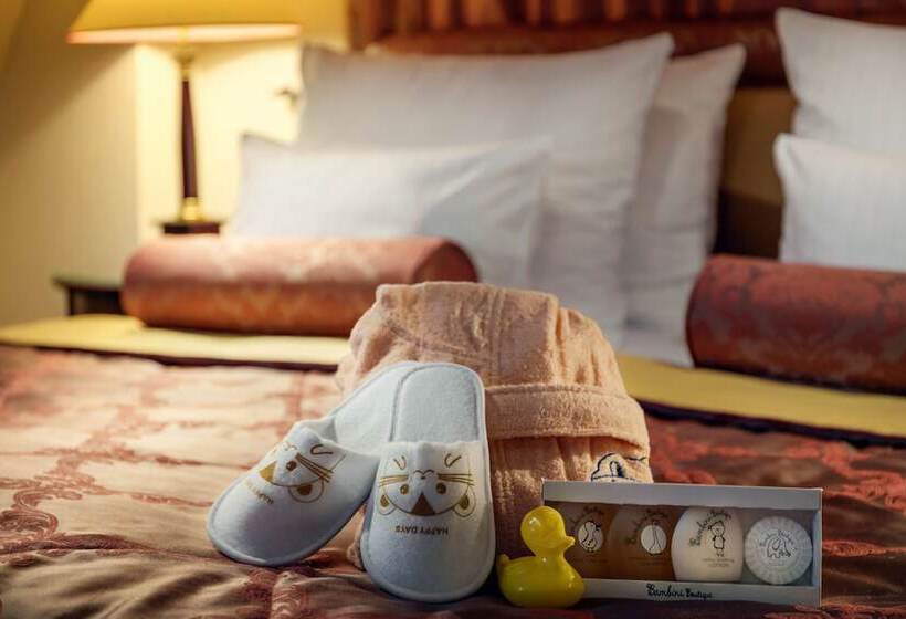 هتل Art Nouveau Palace