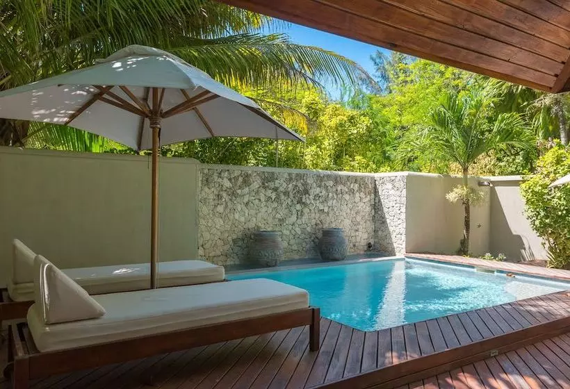 هتل Denis Private Island Seychelles