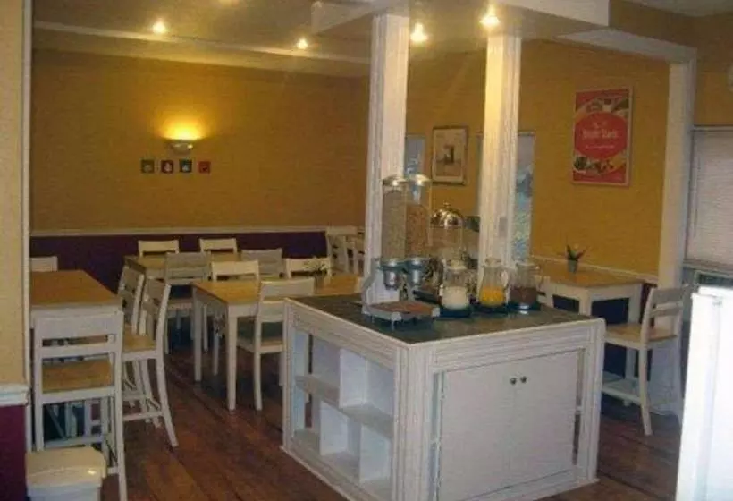 ホテル Econo Lodge London