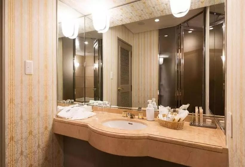 Отель Kyoto Brighton