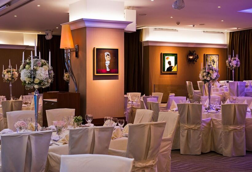 هتل Mediterranean Beach