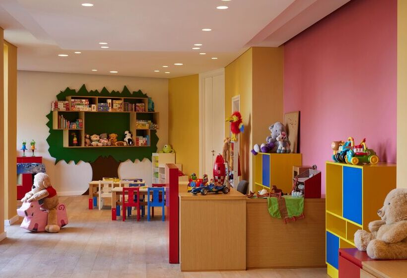 هتل Mediterranean Beach