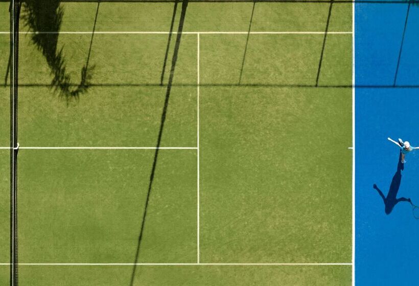 هتل Mediterranean Beach