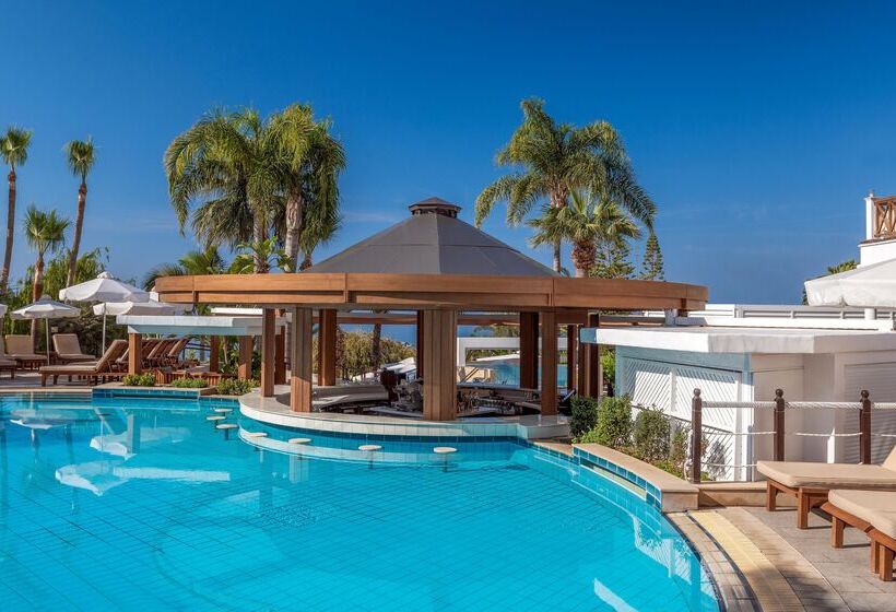 هتل Mediterranean Beach