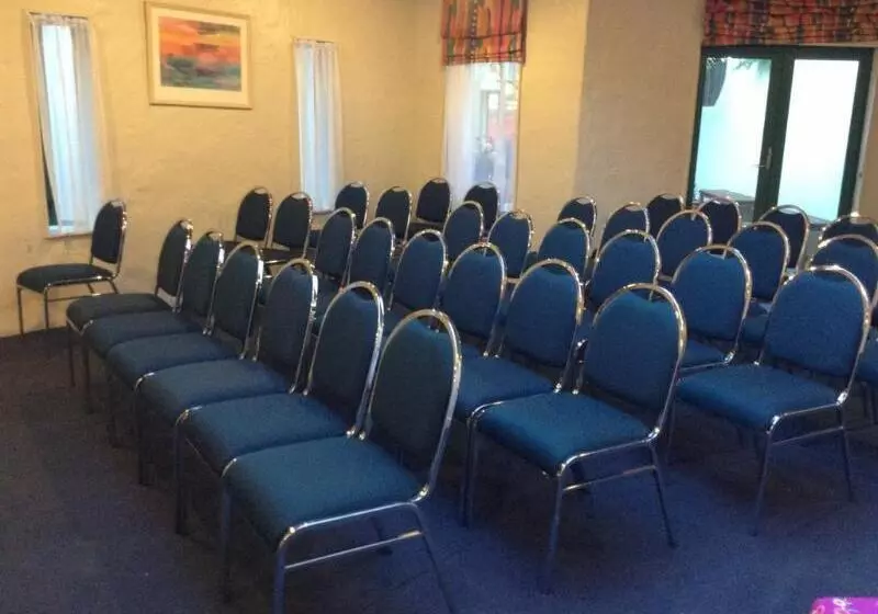 호텔 Parklane Motor Lodge