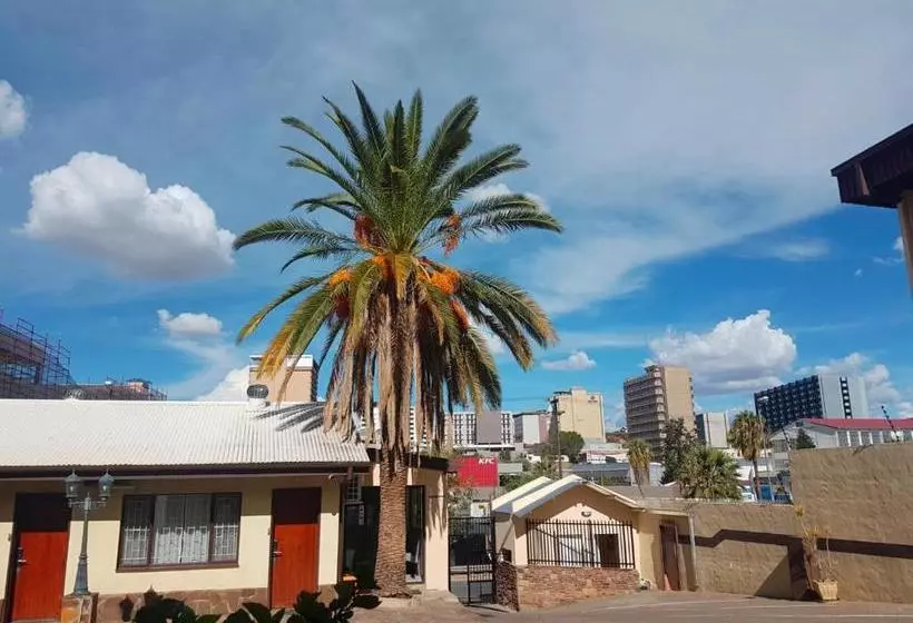 هتل Pension Steiner