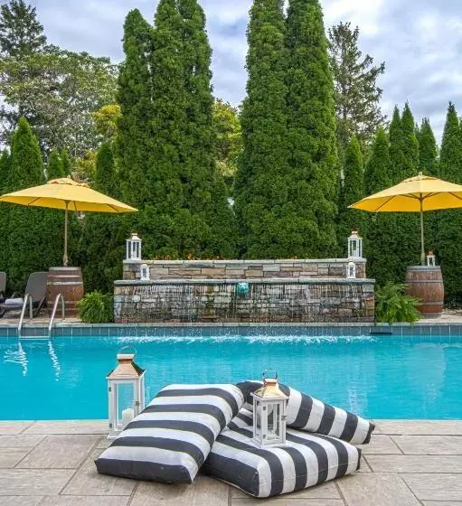 هتل Pillar And Post Inn & Spa