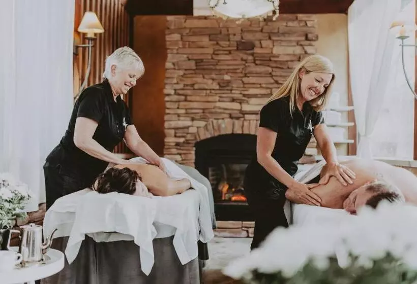 هتل Pillar And Post Inn & Spa