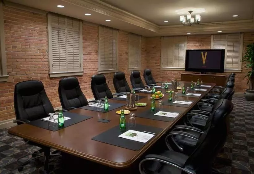 هتل Pillar And Post Inn & Spa