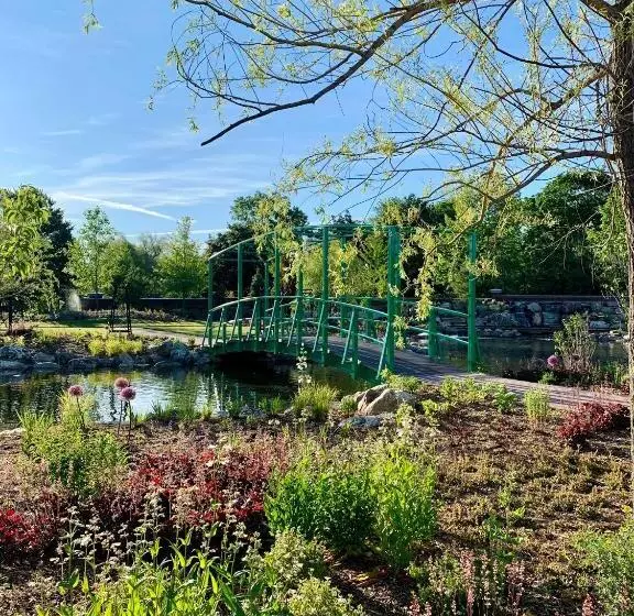 هتل Pillar And Post Inn & Spa