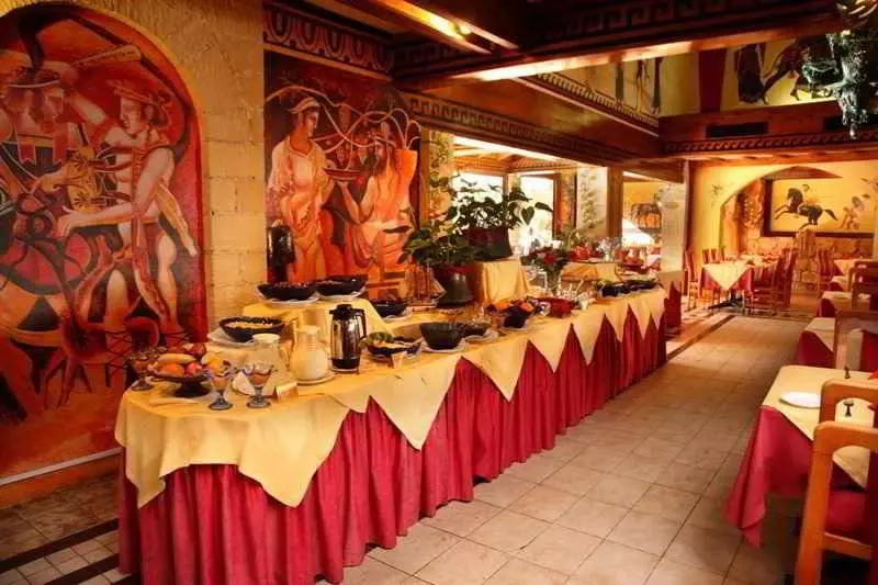 Отель Roman Boutique