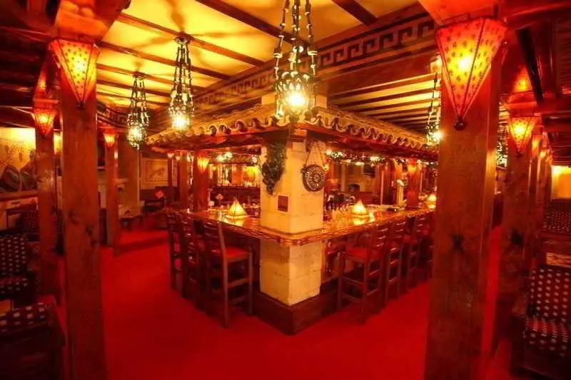 Отель Roman Boutique