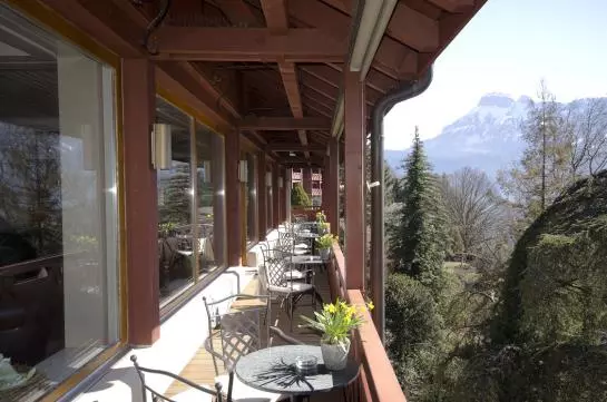 Paradieshotel Rotschuo