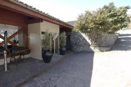 Paradieshotel Rotschuo