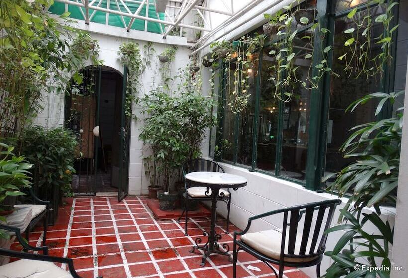 Hotel Adriatico Arms