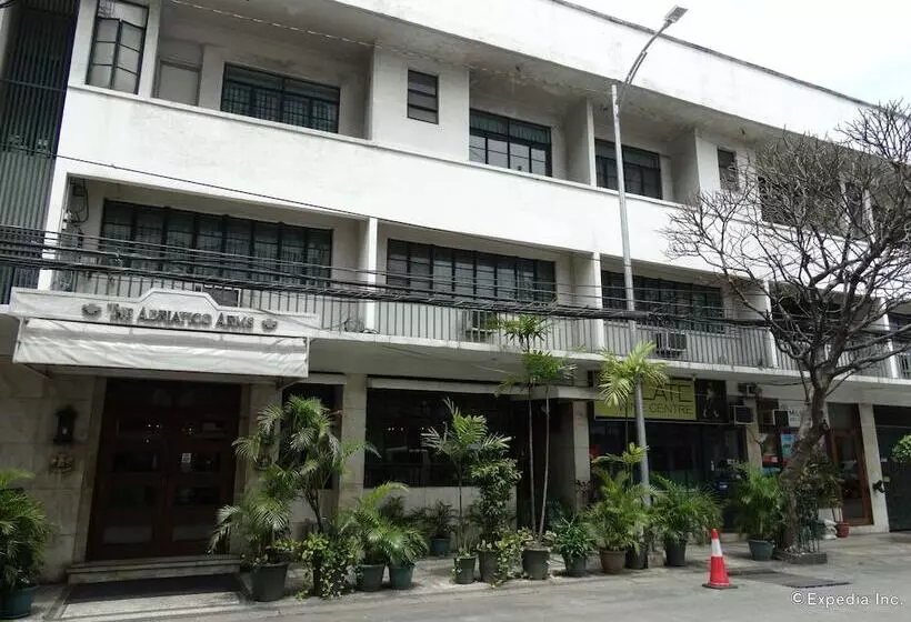 酒店 Adriatico Arms