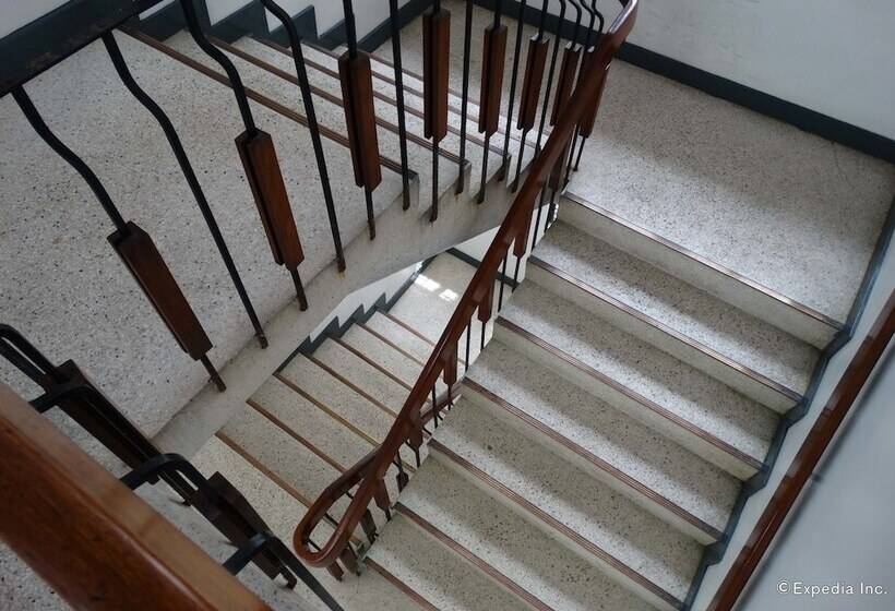 Hotel Adriatico Arms