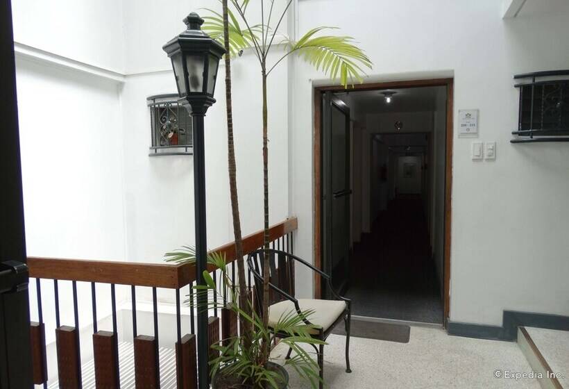 Hotel Adriatico Arms