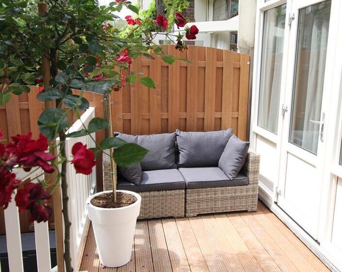 בית מלון כפרי Apple Inn