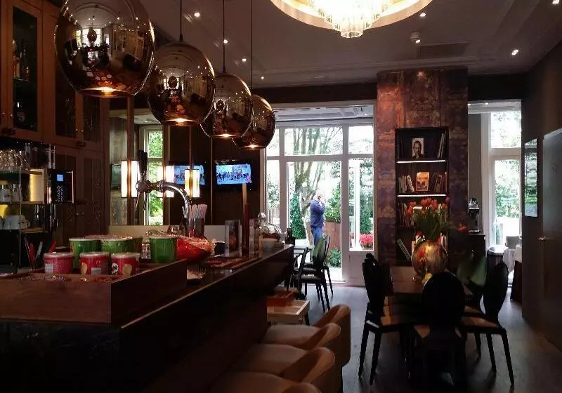 Отель Apple Inn