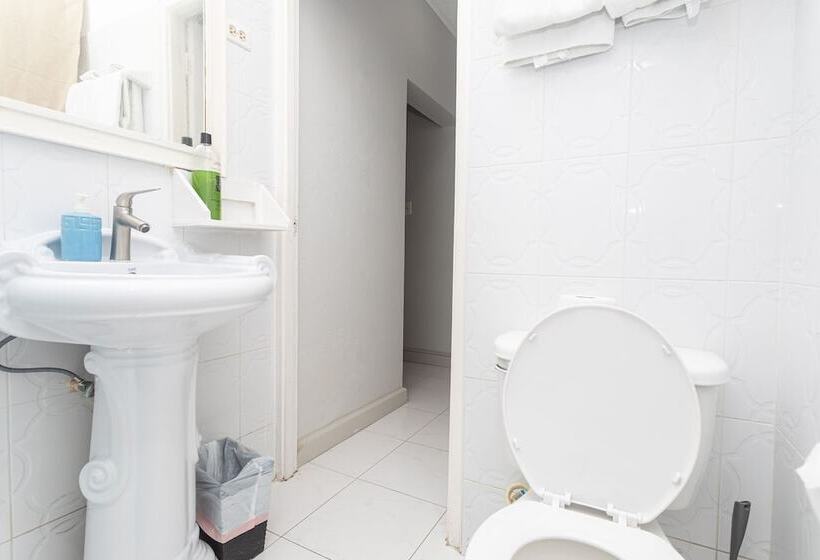 هتل Caribic House