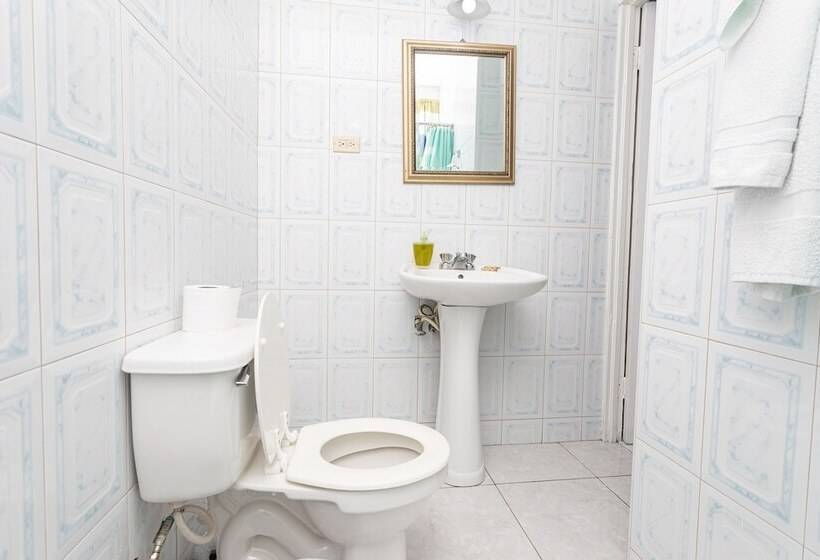 هتل Caribic House