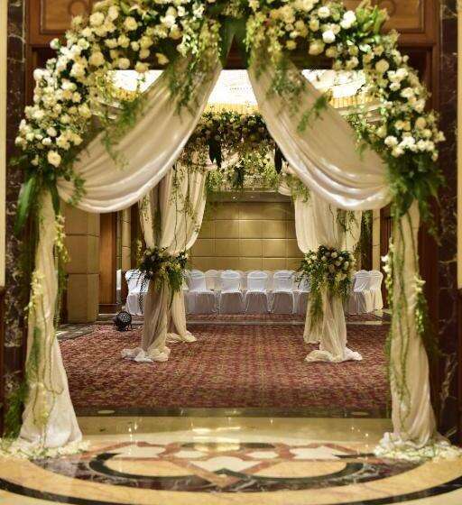 فندق Parle International