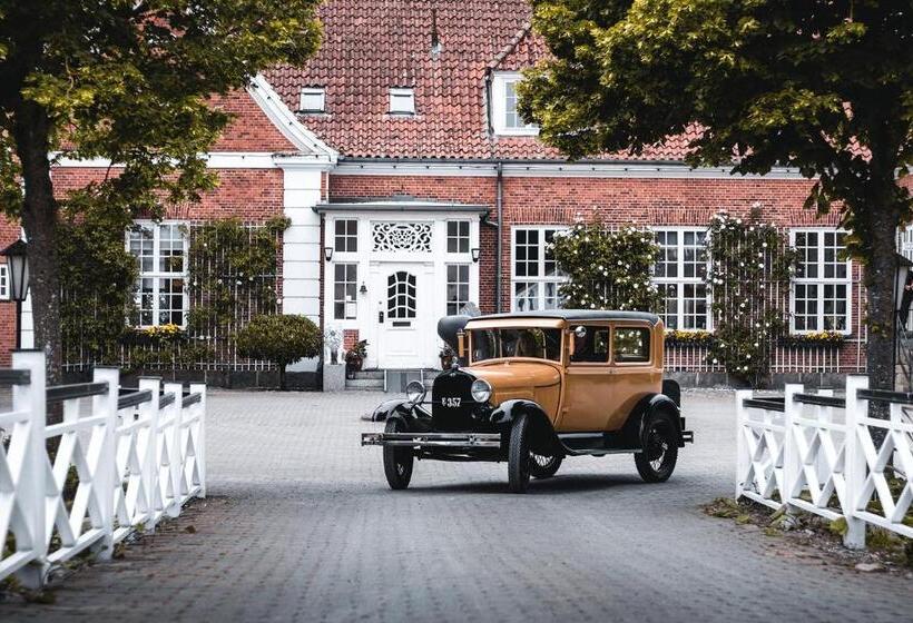 فندق Sørup Herregaard