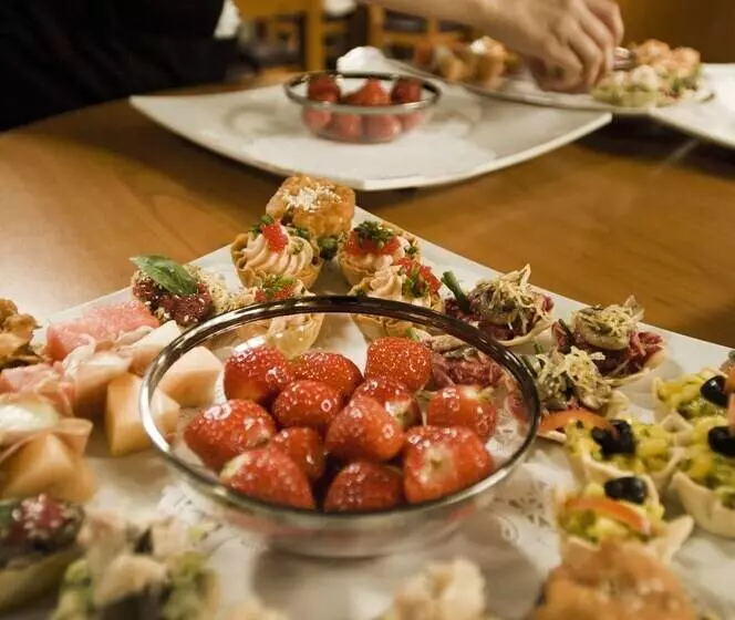 בית מלון כפרי Uppercross House