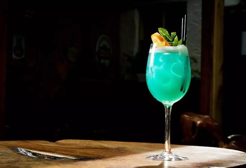 בית מלון כפרי Uppercross House