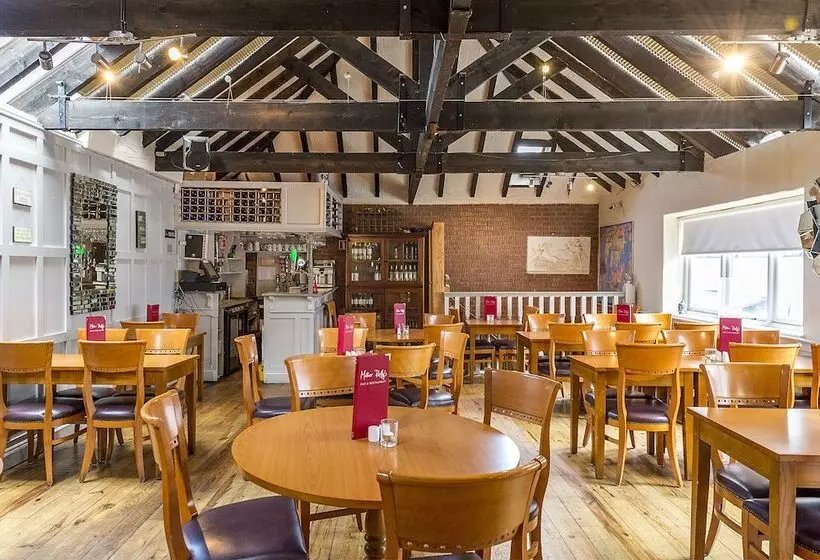 בית מלון כפרי Uppercross House