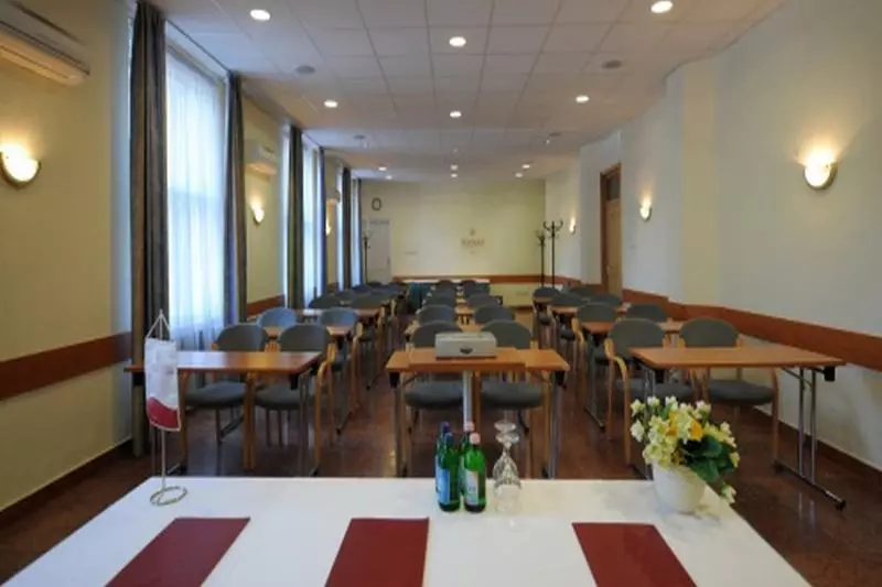 Hunguest Hotel Platanus