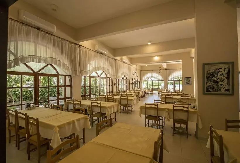 בית מלון כפרי Arteka