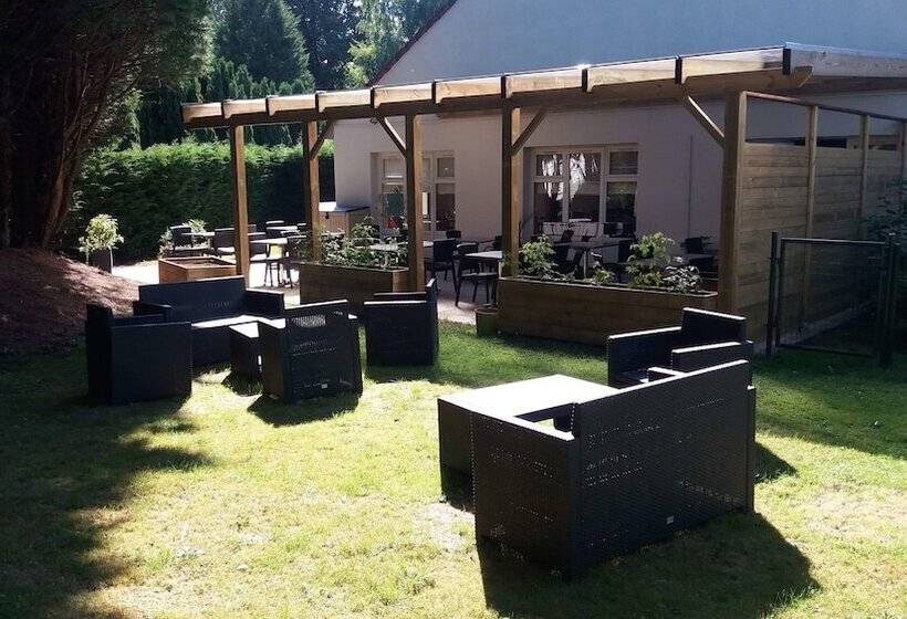 호텔 Campanile Béthune   Fouquières Les Béthune