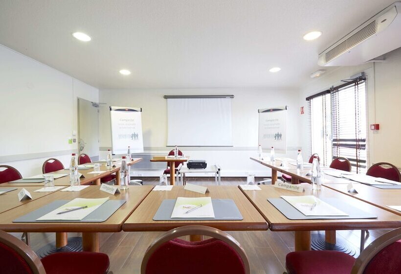 호텔 Campanile Béthune   Fouquières Les Béthune