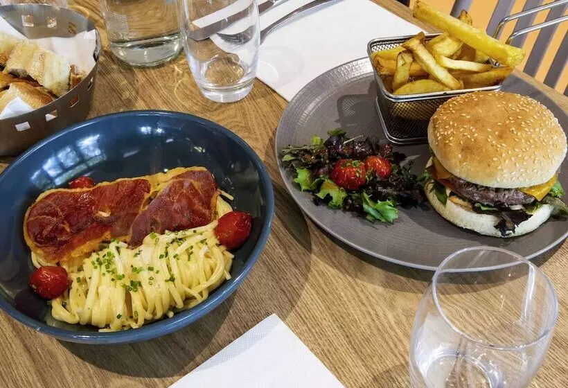 ホテル Ibis Styles Paris Saint Denis Pleyel