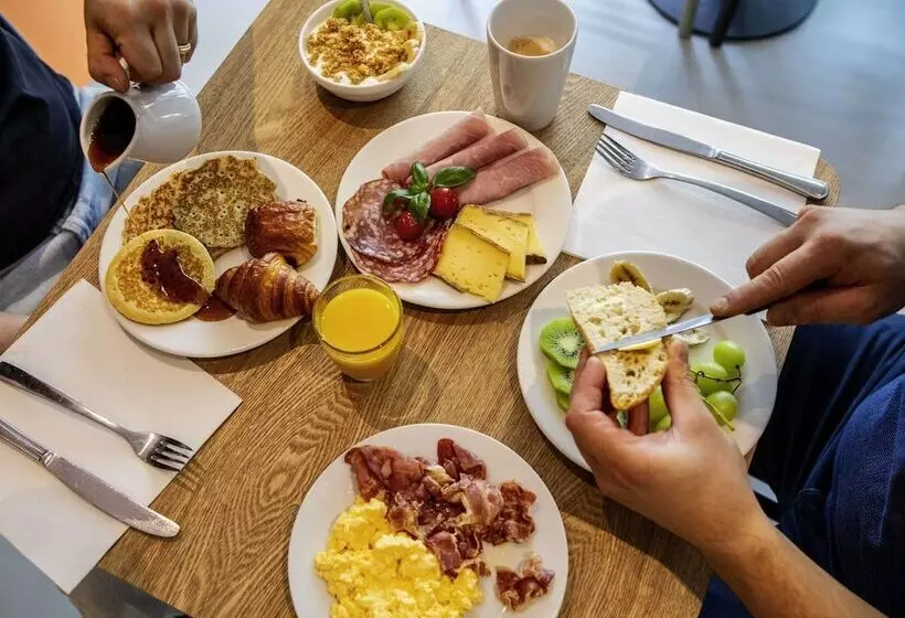 ホテル Ibis Styles Paris Saint Denis Pleyel